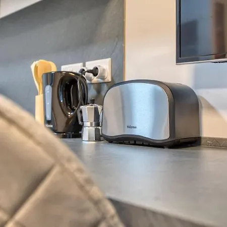 Quiet Cosy & * Gwardamanga