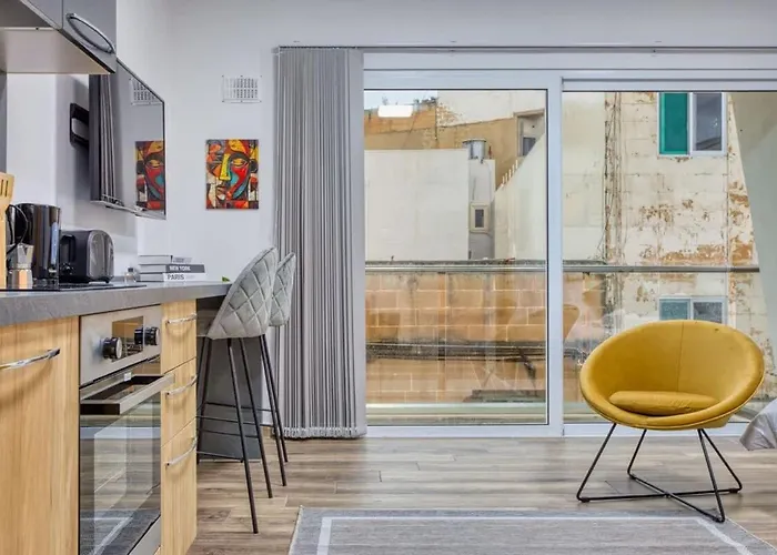 Quiet Cosy & * Tal Guardamangia