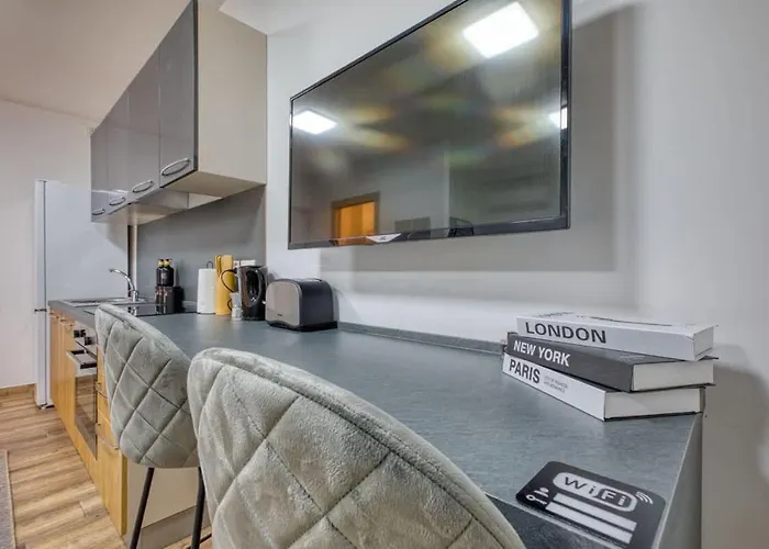 Quiet Cosy & * Tal Guardamangia