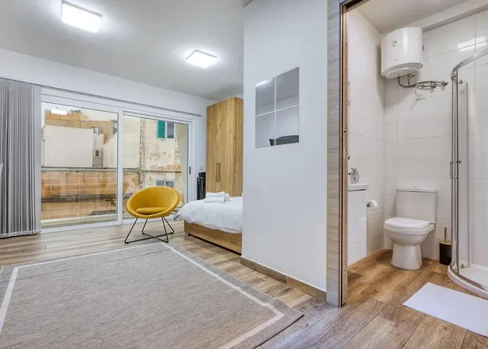 Quiet Cosy & Apartment Gwardamanga